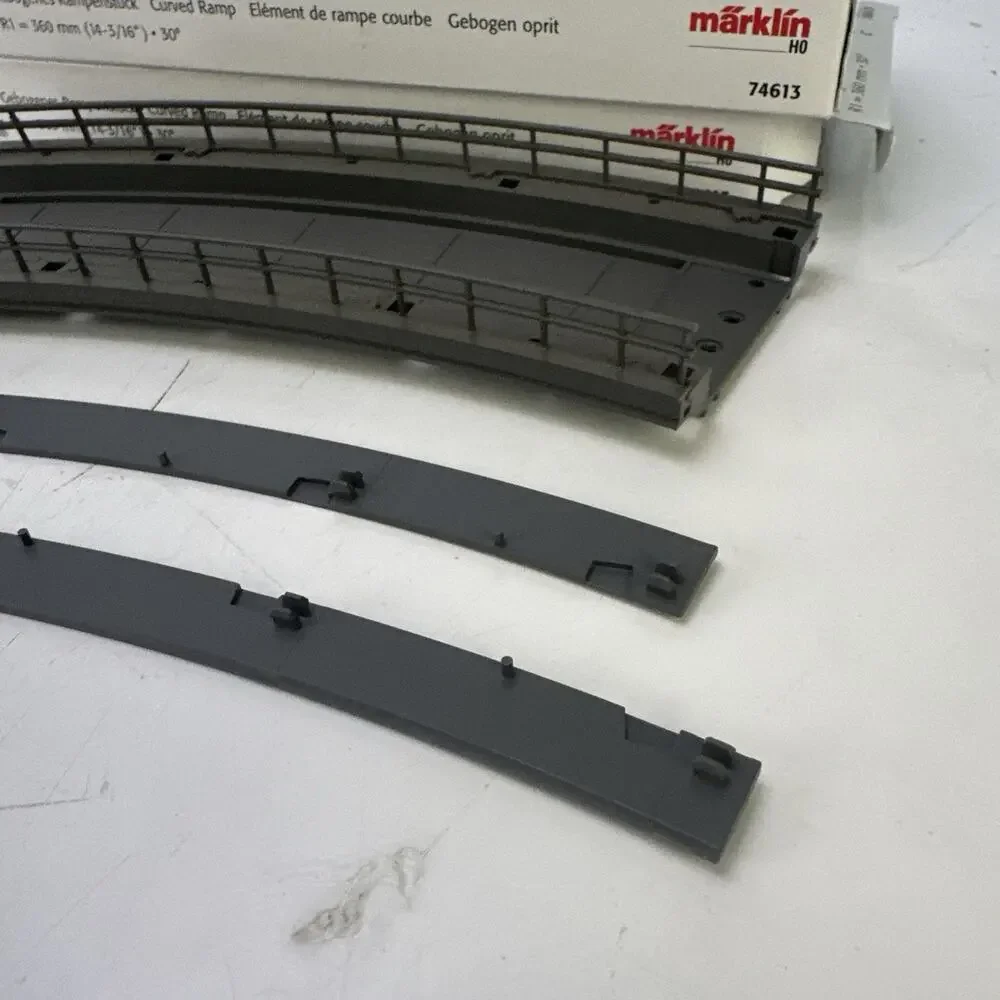 Lot Of 3 Märklin H0 74613 Gebogenes Rampenstück Brücke 360 mm R1 30° 1:87